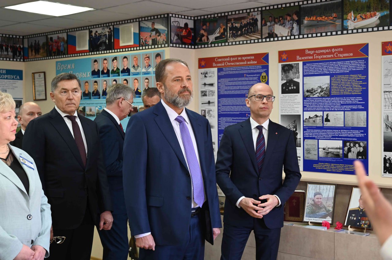 Игорь Комаров посетил Удмуртский кадетский корпус ПФО.